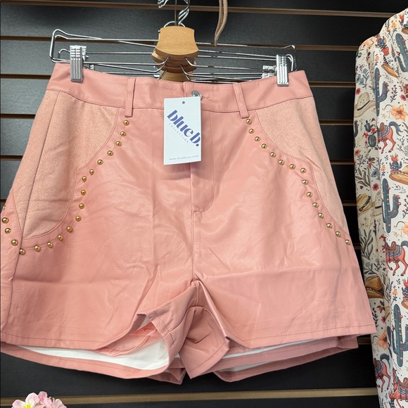 Faux Leather Suede Mini Shorts - Picture 4 of 4